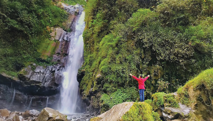Pesona kecantikan alam di air terjun kedung kayang Boyolali.