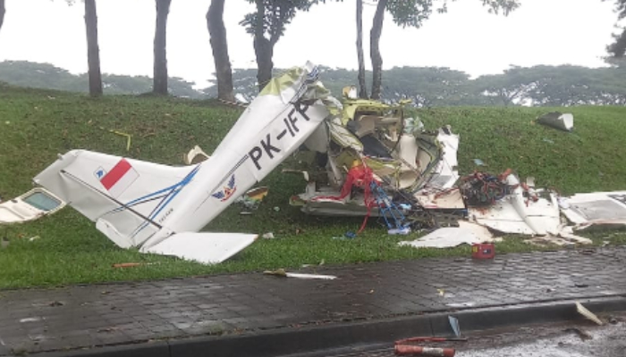 Kecelakaan pesawat di BSD.