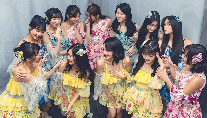 Beberapa Personil JKT 48 Usai Manggung.