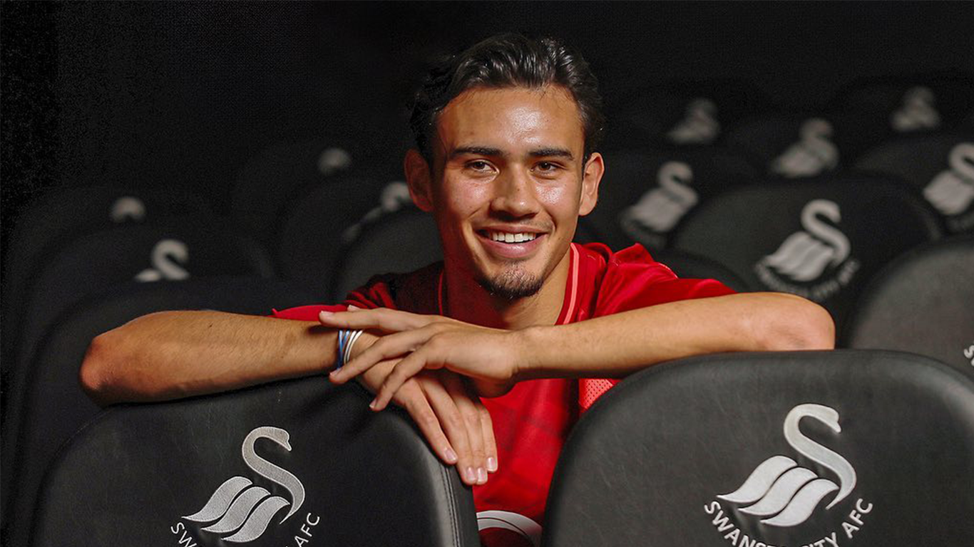 Potret Nathan Tjoe-A-On pemain Timnas Indonesia di timnya Swansea City