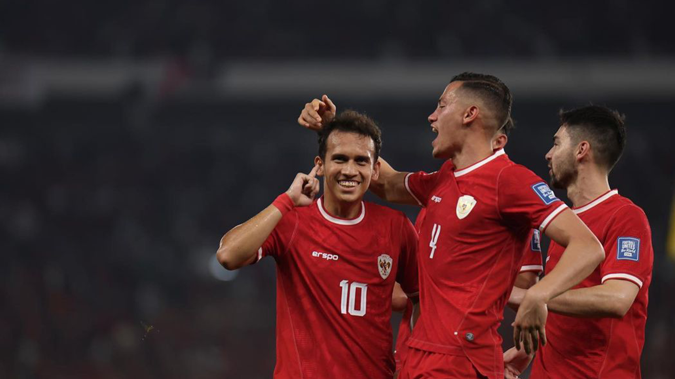 Potret aksi pemain Timnas Indonesia saat menghadapi Vietnam.
