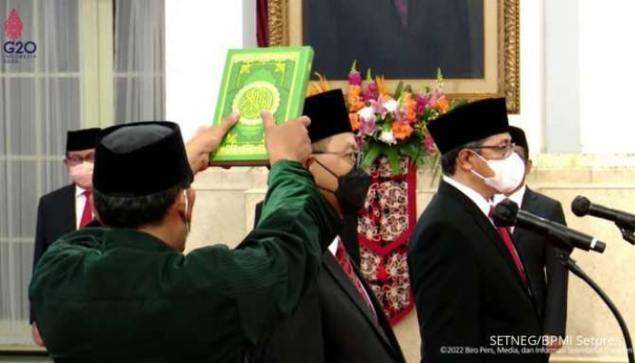 Bambang Susantono dan Dhony Rahajoe mundur dari jabatan Ketua dan Wakil Ketua Otorita IKN.