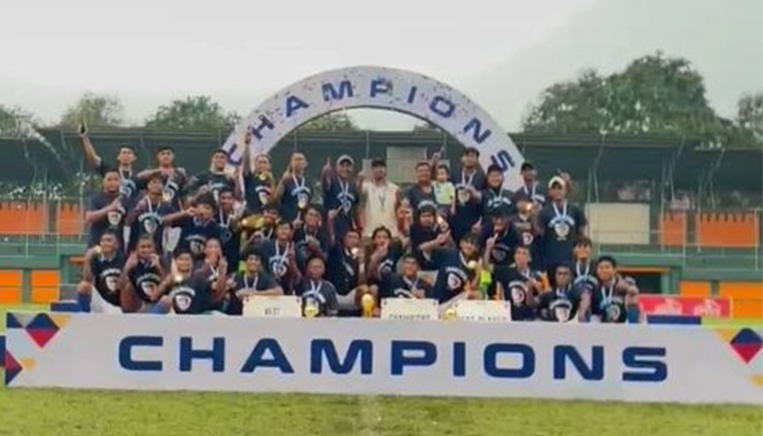 Perayaan Juara Adhyaksa Farmel.