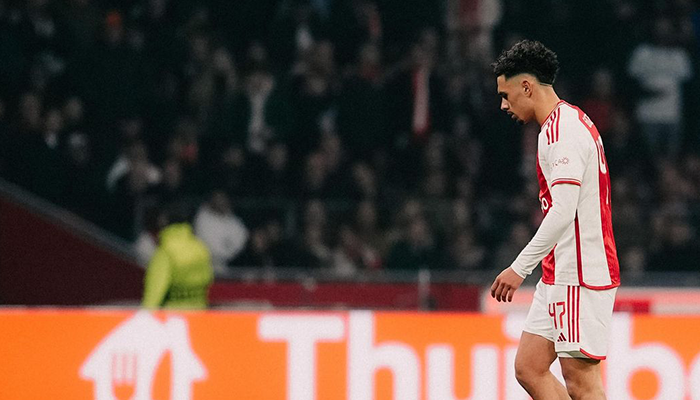 Potret Tristan Gooijer saat membela Ajax Amsterdam di Eredivisie.
