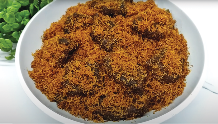 Dendeng Ragi olehan daging sapi kurban saat Idul Adha.