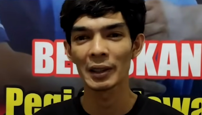 Teman Eki dan Vina Cirebon bernama Liga Akbar ngaku diminta temui ayah Eki Iptu Rudiana sesaat setelah kasus pembunuhan viral tersebut.