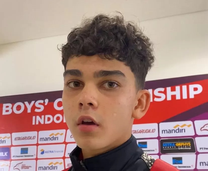 Pemain Diaspora Timnas Indonesia U-16 Matthew Baker saat dijumpai awak media usai game melawan Singapura di Stadion Manahan (21/6).