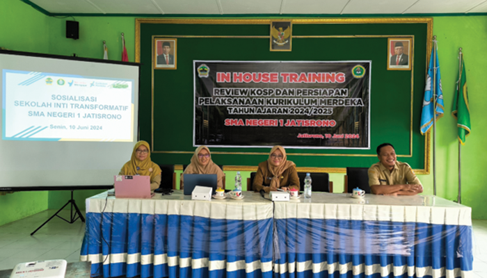 SMAN 1 Jatisrono menunjukkan komitmennya dalam memberikan pendidikan yang berkualitas dan berbasis inovasi.