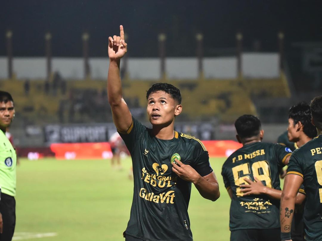 Dimas Drajad saat membela Persikabo.