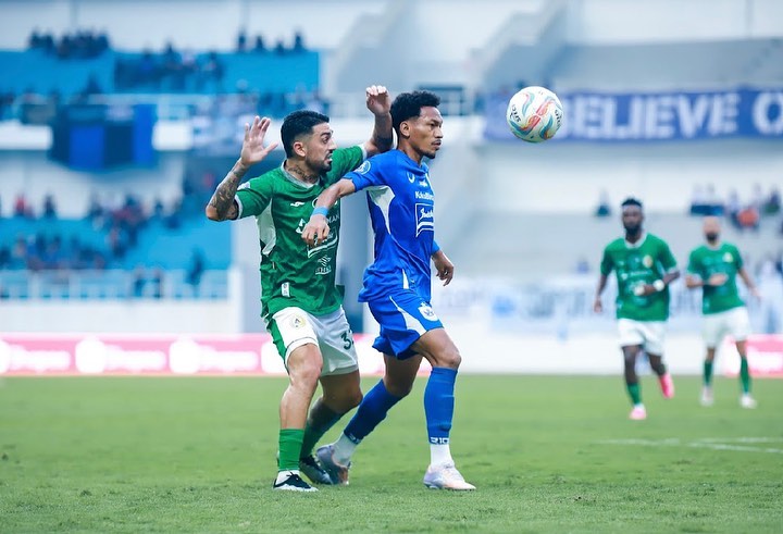 Gio Numberi saat berseragam PSIS Semarang.