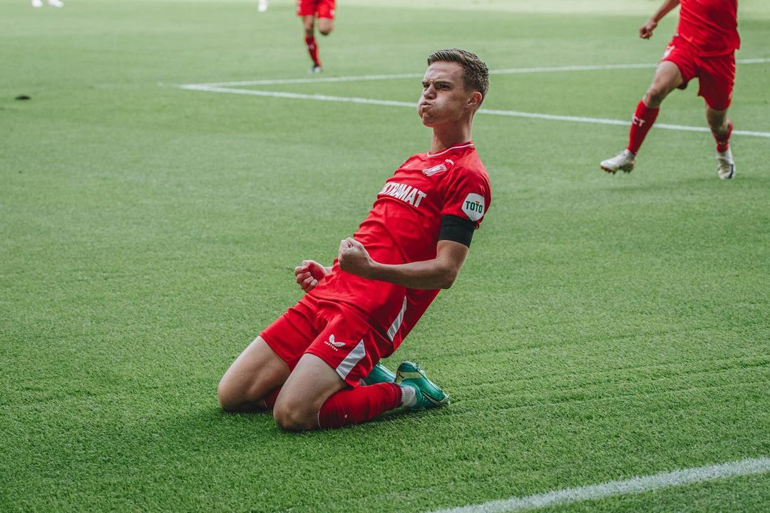 Daan Rots, Pemain FC Twente berdarah Indonesia.