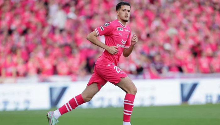 Justin Hubner saat berseragam Cerezo Osaka.