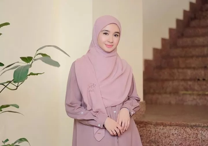 Potret Laudya Cinthia Bella yang dikabarkan menikah dengan Ustaz Nuzul Dzikri.