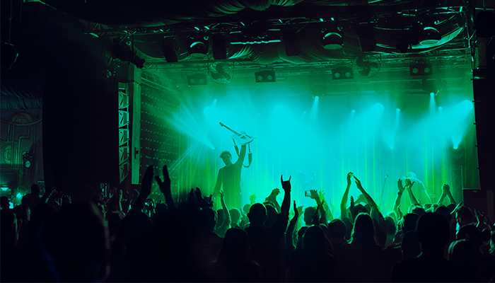 ILUSTRASI konser.