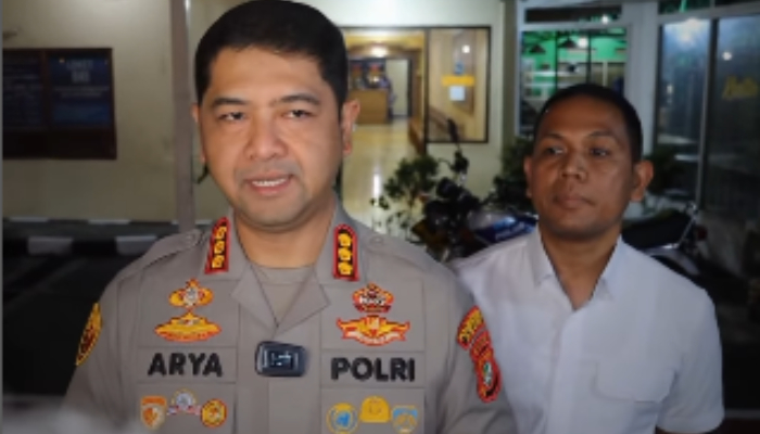 Polres Depok kini tetapkan Meita Irianty sebagai tersangka kekerasan anak.