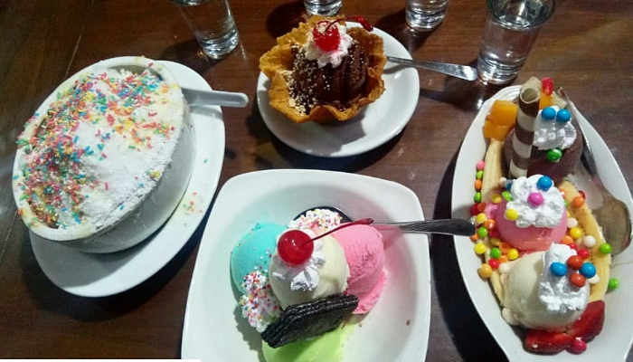 Kuliner viral Es Krim Tentrem di Solo.