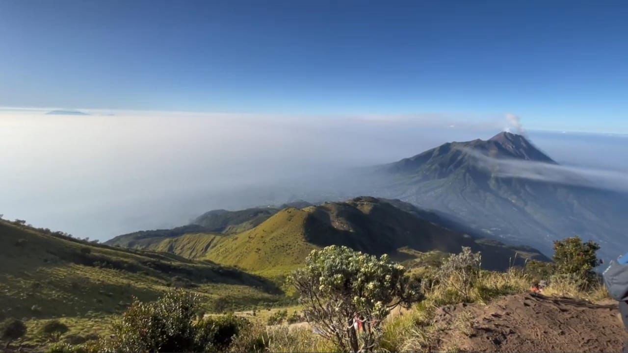 Foto Jalur Pendakian Merbabu Via Selo.