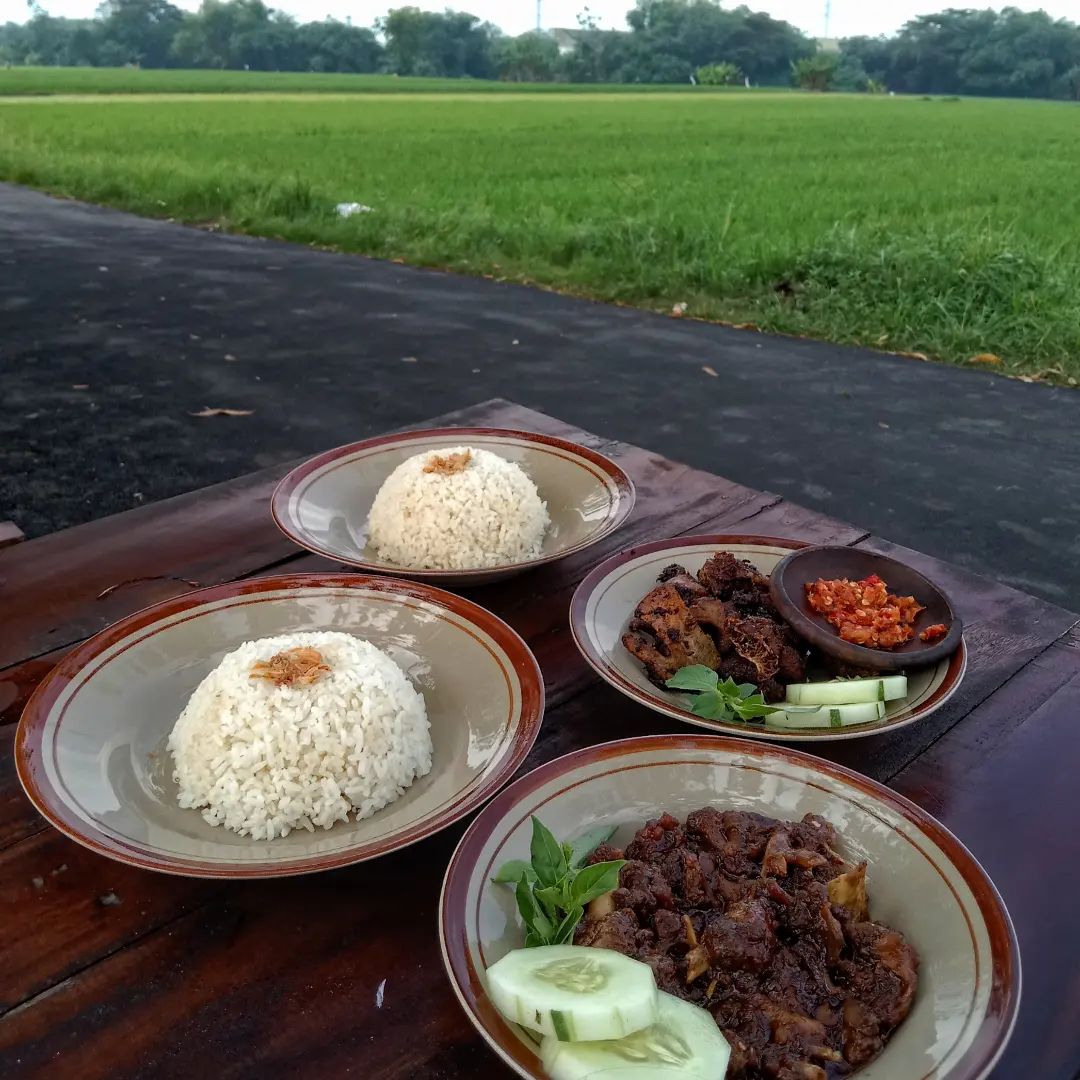 Warung Rica Menthok Mbah Modin.