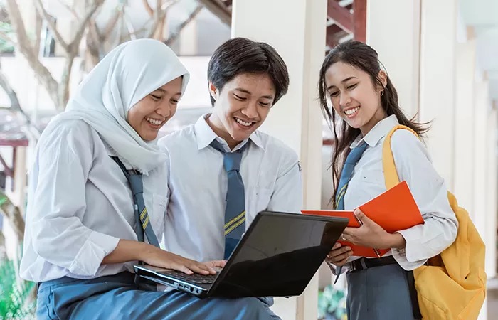 Siswa SMA Negeri 40 Jakarta