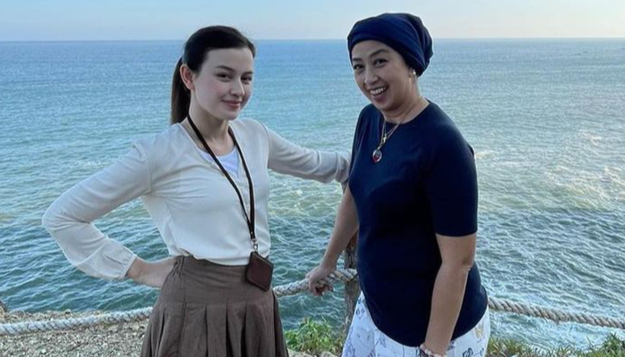Kebersamaan Kimberly Ryder dan Ibunda tercinta Irvina Zainal..