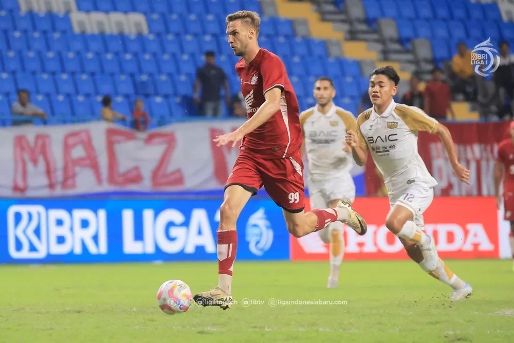 Nermin Haljeta, top skor sementara Liga 1 dengan torehan 4 gol.