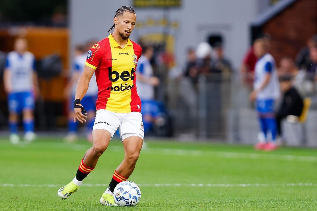 Luca Everink saat ini membela Go Ehead Eagles di Liga Belanda.