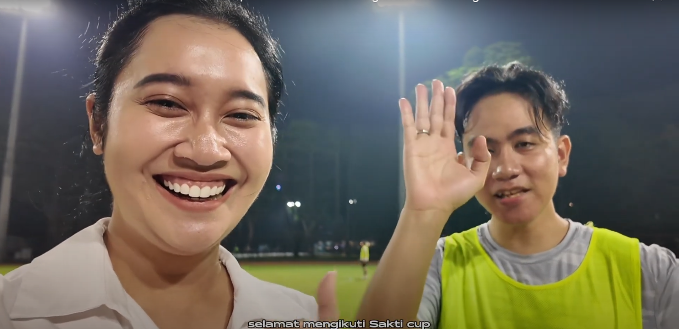 Yasmin Nur saat bersama dengan anak Jokowi, Gibran Rakabuming.