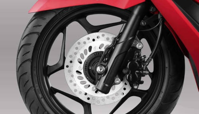 Fitur Anti-lock Brake System (ABS).