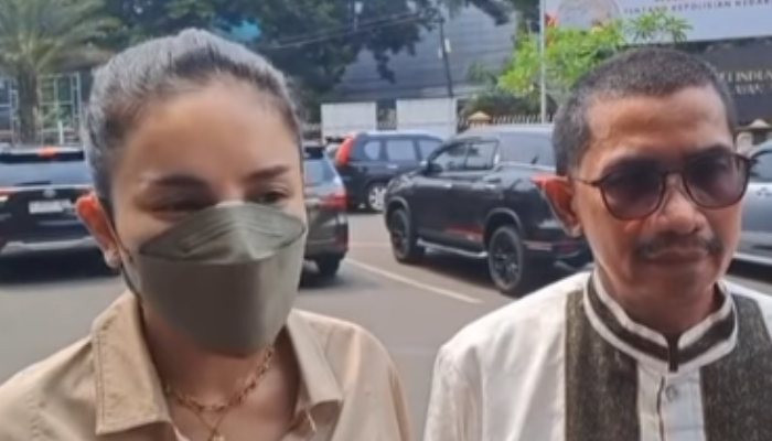 Nikita Mirzani ungkap kondisi terkini Lolly usai dijemput paksa.