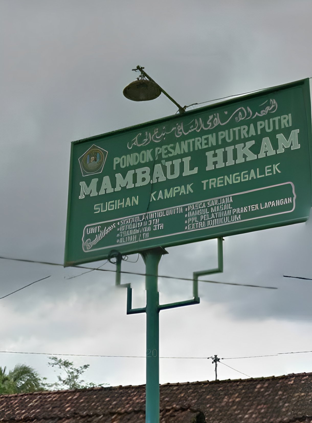 Viral dugaan rudapaksa pimpinan pondok pesantren Mambaul Hikam ke santriwati hingga melahirkan.