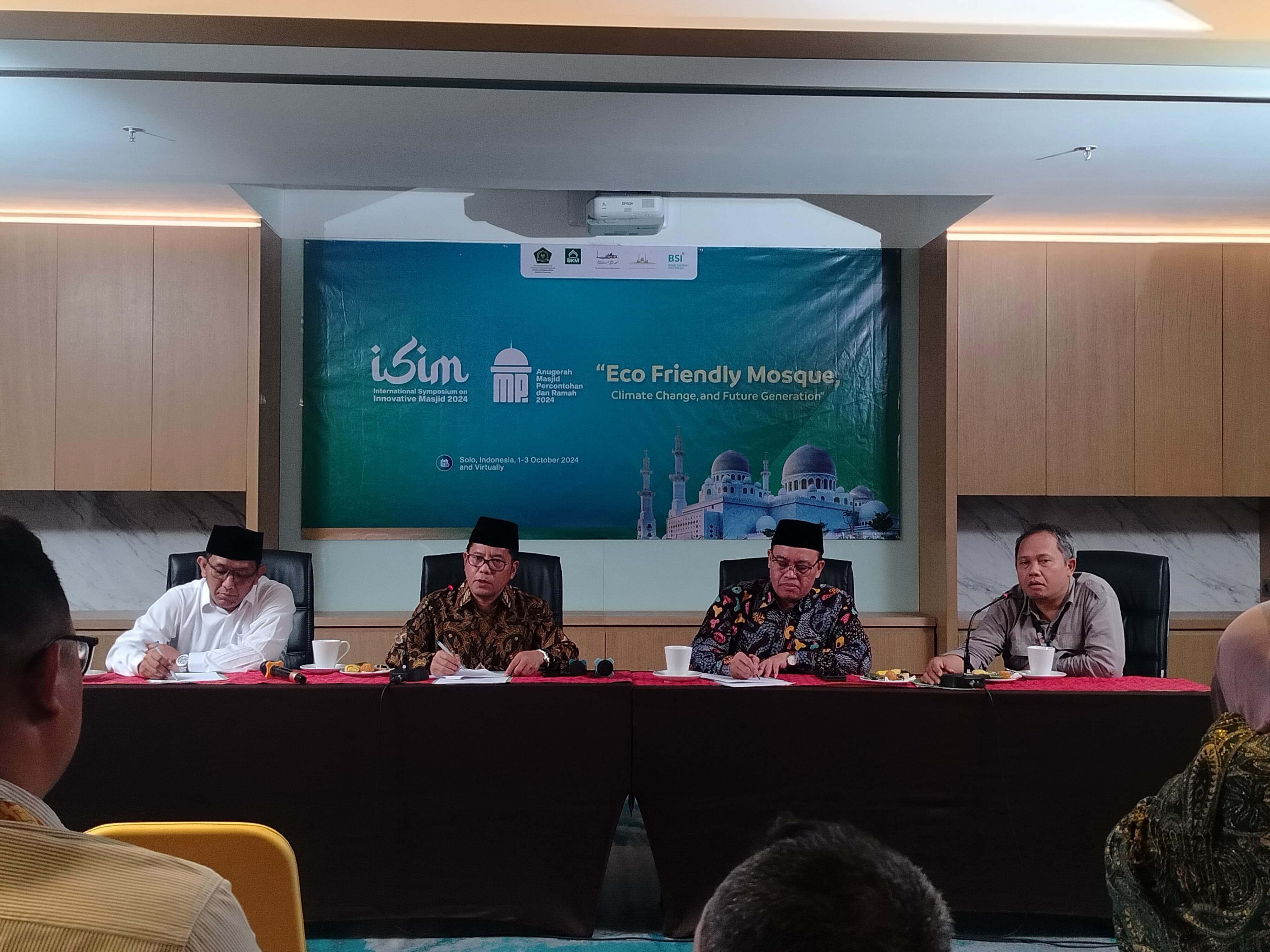 Mulai tahun depan calon pengantin haris mengukuti bimbingan kawin.