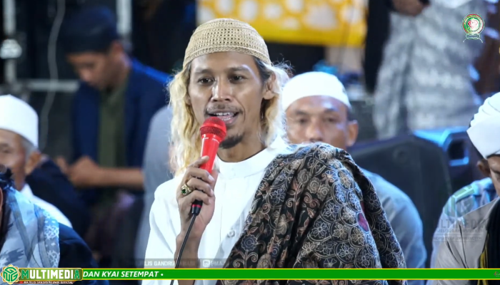 MOJOLASAN BERSHOLAWAT BERSAMA MAJELIS GANDRUNG NABI.