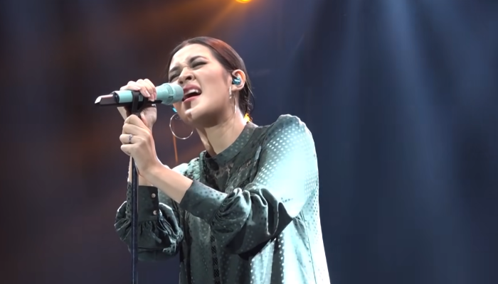 Raisa - Usai Disini (Live at PLAYLIST LIVE FESTIVAL 2019)