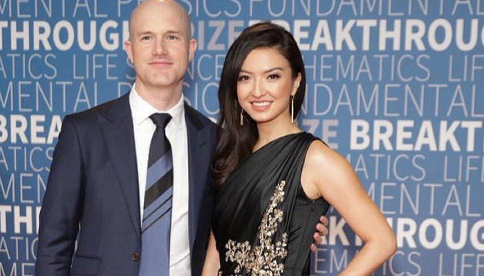 Brian Armstrong beri komentar soal kabar pernikahan dengan Raline Shah.