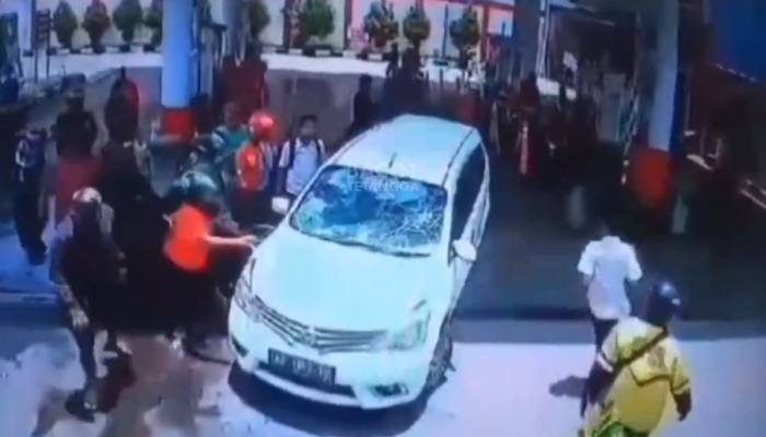 Video kejadian mobil tabrak lari dari Sukoharjo sampai Solo.