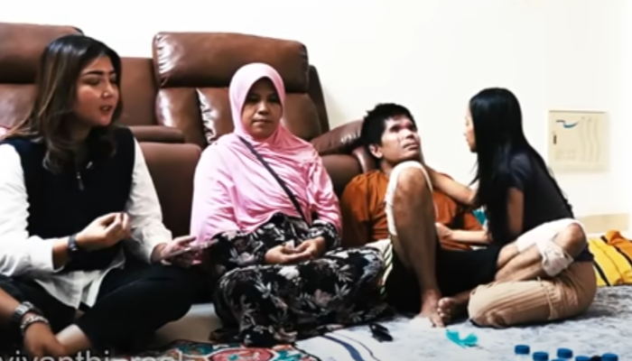 Pratiwi Noviyanthi datang bertemu Agus Salim untuk Monitoring Uang Donasi.