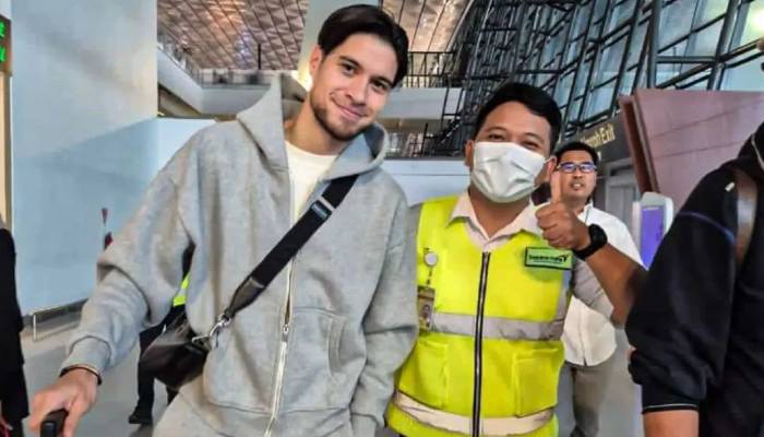 Kevin Diks tiba di Jakarta.