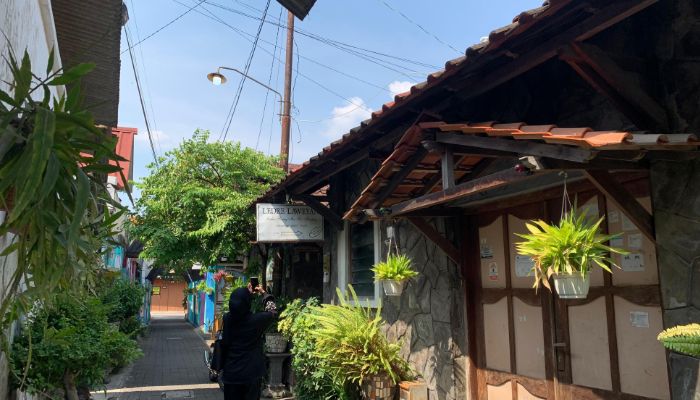 Wisata Kampung Batik Laweyan.
