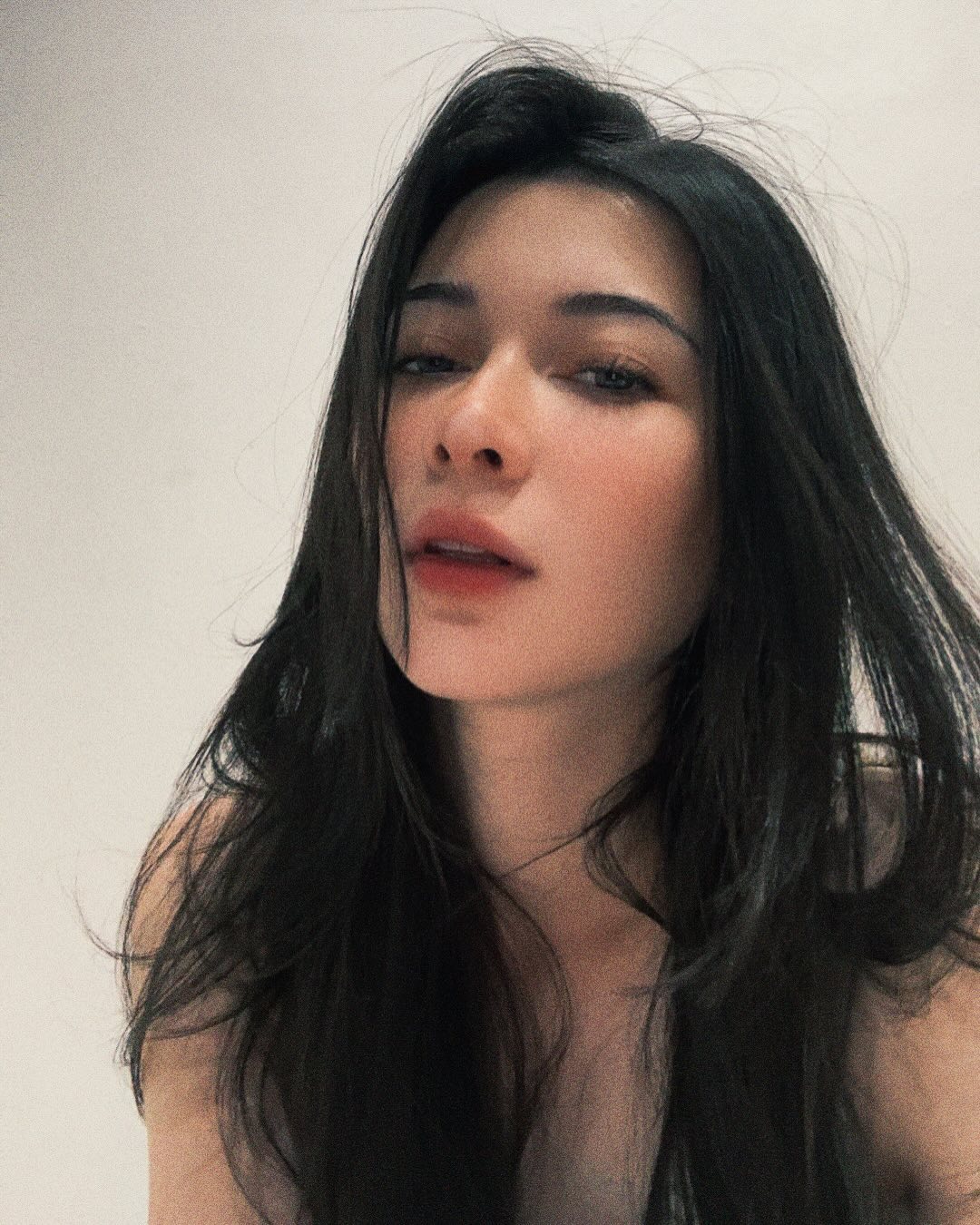 Siapa Iris Wullur yang viral gara-gara ngaku tak kuat minum air zam-zam?