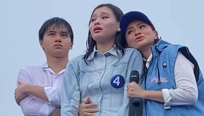 Sherly Tjoanda dan anak-anaknya saat melakukan kampanye terakhir.