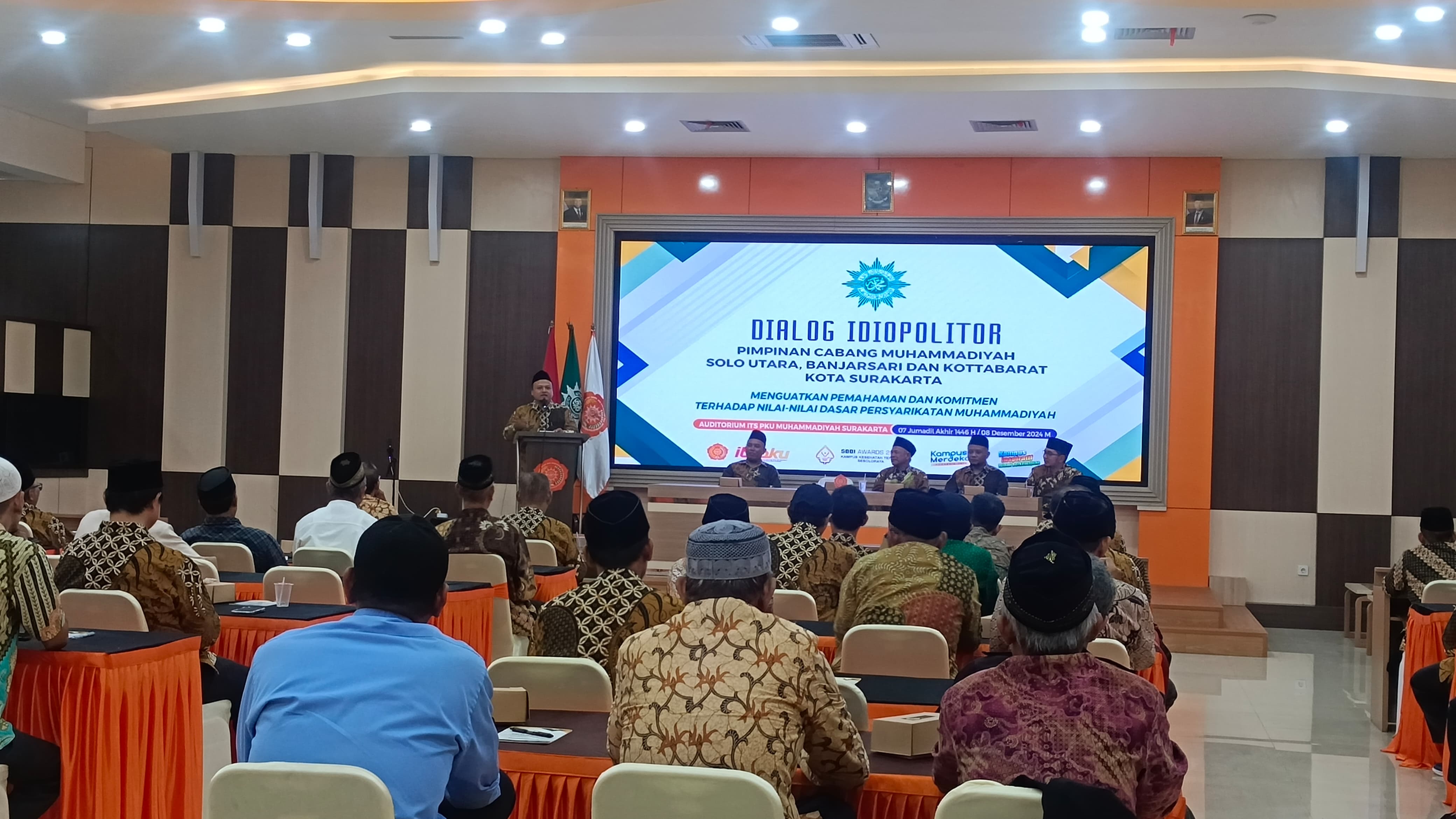 Dialog Ideologi, Politik, dan Organisasi (Ideopolitor), di Auditorium ITS PKU Muhammadiyah Surakarta pada Minggu (8/12/2024).