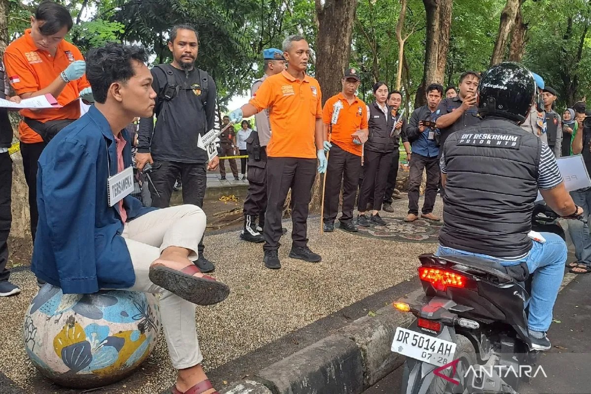 Rekotruksi kasus Agus Buntung yang belakangan viral di media sosial.