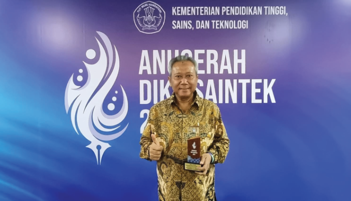 UMS Raih 2 Gold Winner Anugerah Diktisaintek 2024