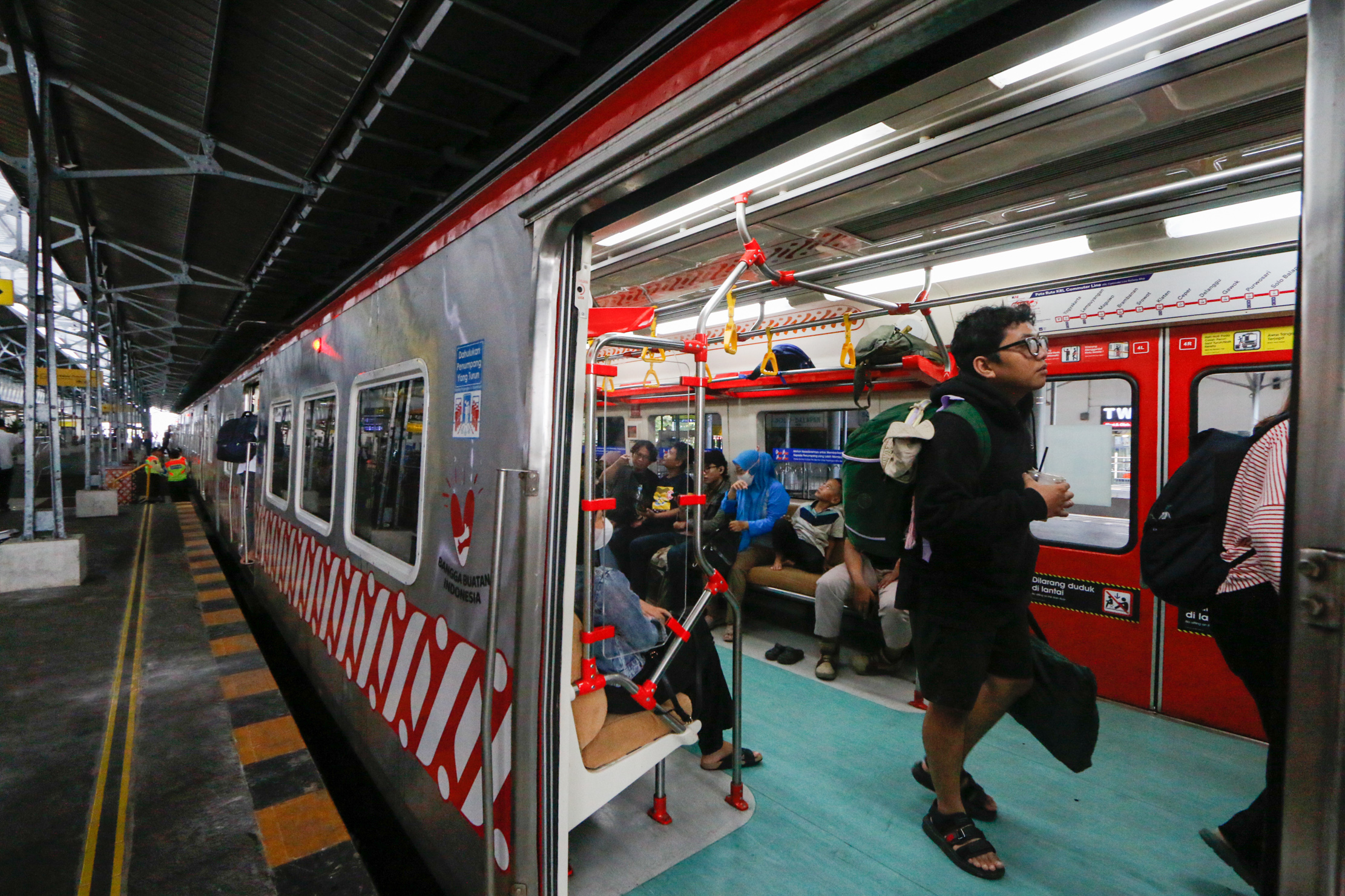 Jadwal KRL Solo-Jogja 16 Maret 2025.