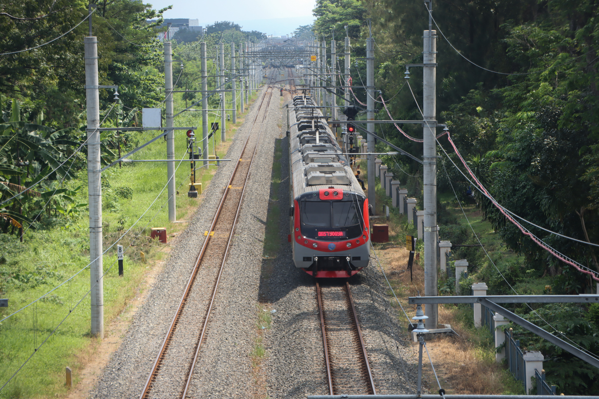 Jadwal KRL Solo-Jogja 13 Maret 2025.