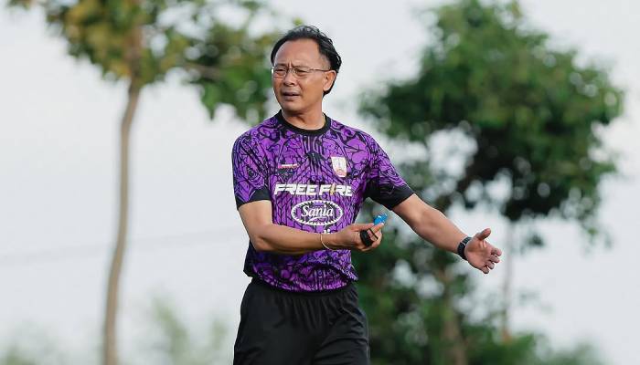 Ong Kim Swee pelatih Persis Solo
