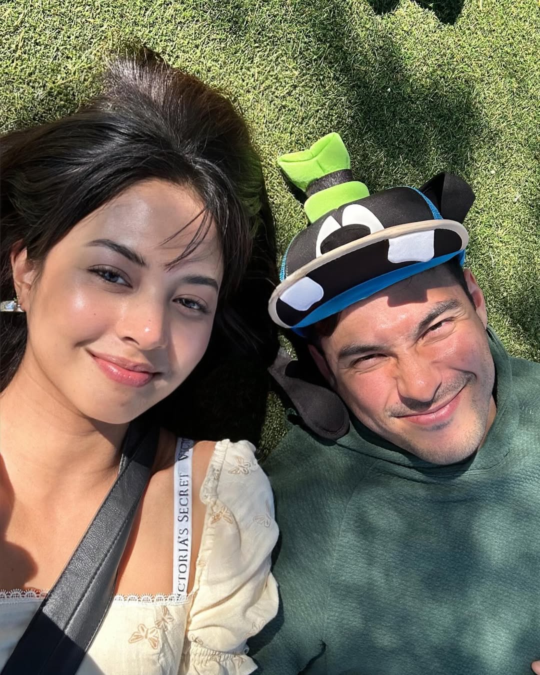 Aurelie Moeremans bagikan kabar pernikahannya dengan Dr. Tyler Bigenho.