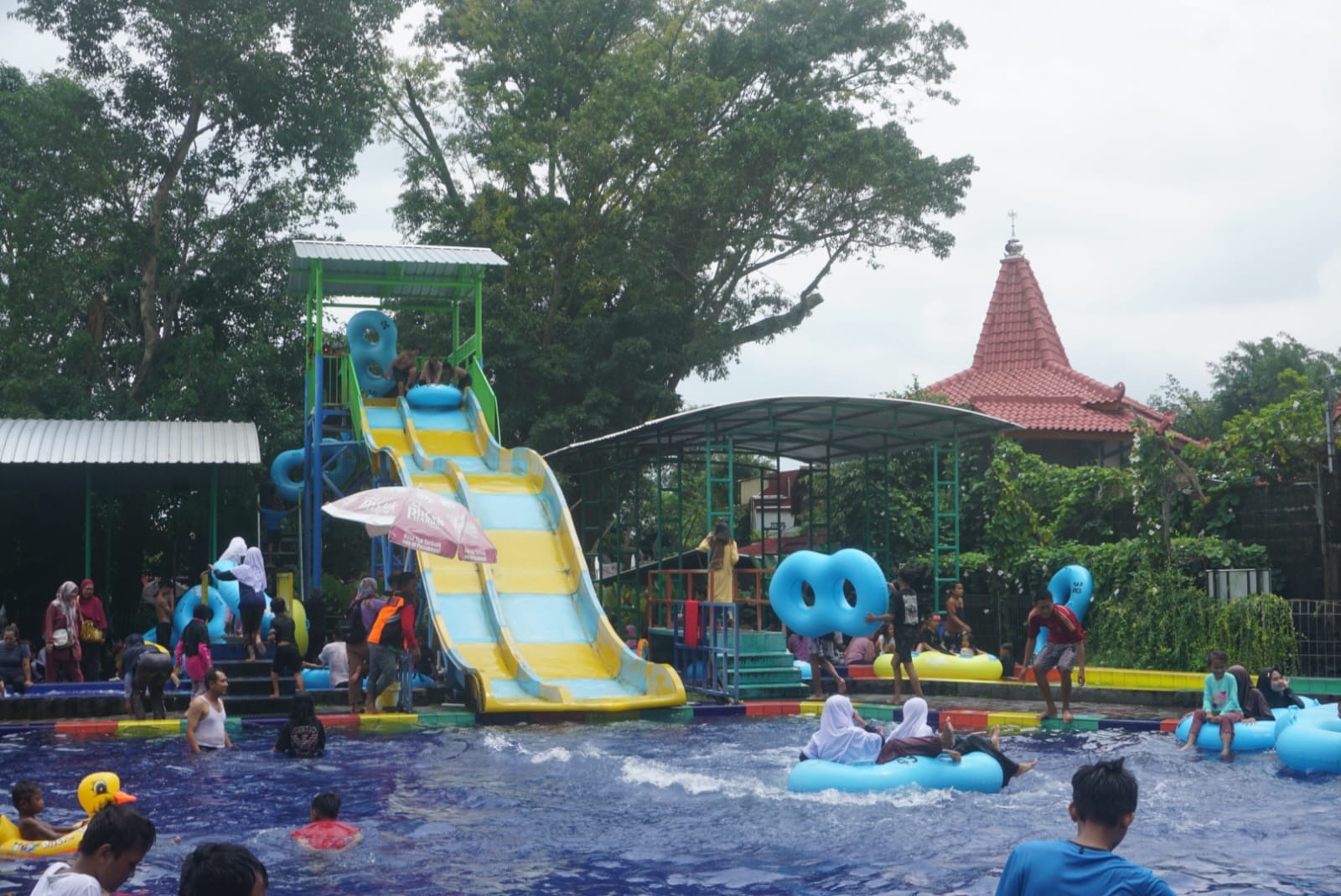 Pengunjung wisata di Klaten meningkat drastis.