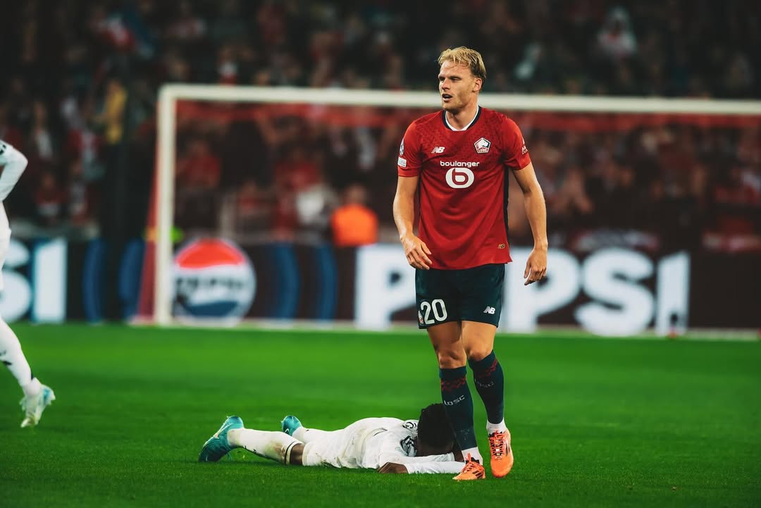 Mitchell Bakker pemain keturunan Indonesia yang kini bermain untuk Lille