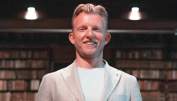 Dirk Kuyt mantan pemain Timnas Belanda yang Dirumorkan masuk staf kepelatihan Patrick JKluivert.